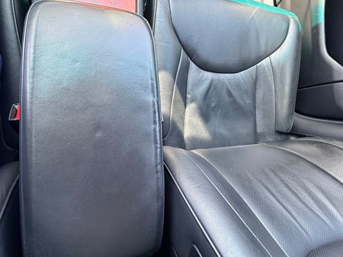 Used 2005 Lexus LS 430 RWD image 25