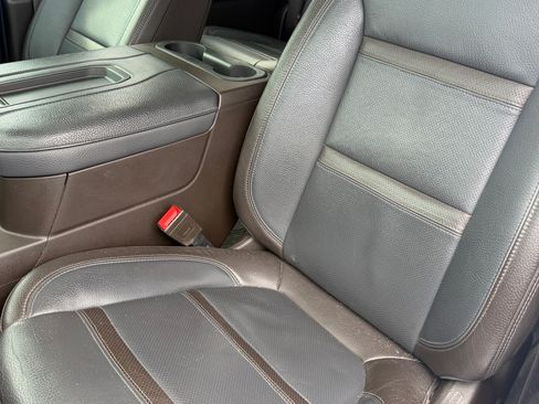 Used 2021 GMC Sierra 2500 Denali w/ Denali Ultimate Package image 9