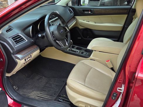 Used 2018 Subaru Outback 2.5i Limited AWD/4WD image 15