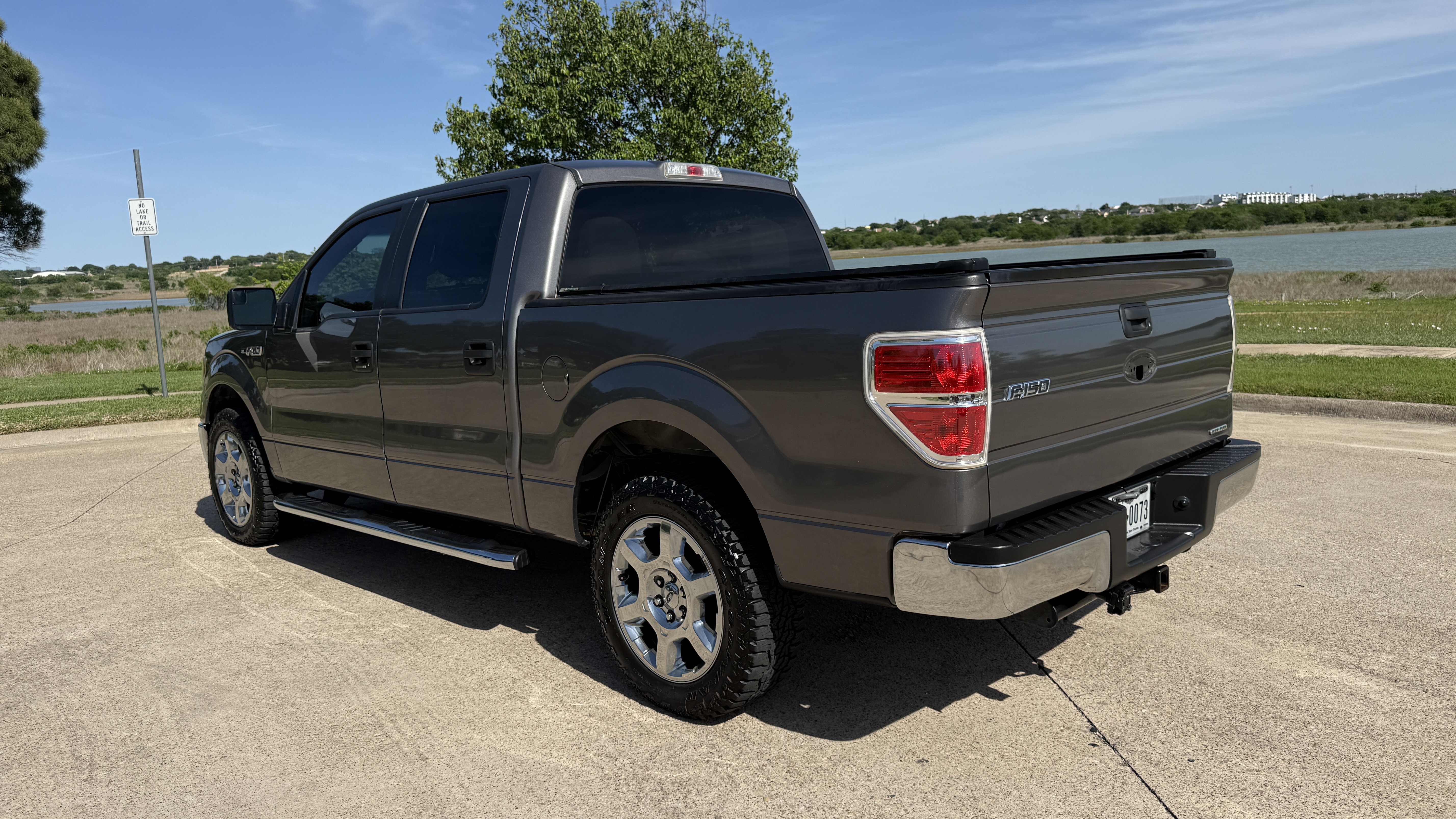Used 2014 Ford F150 XLT RWD image 5