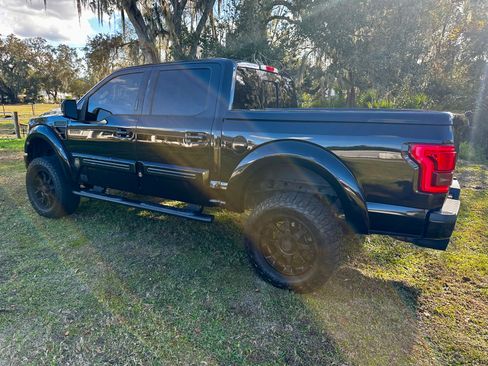 Used 2017 Ford F150 Lariat w/ Equipment Group 502A Luxury image 16