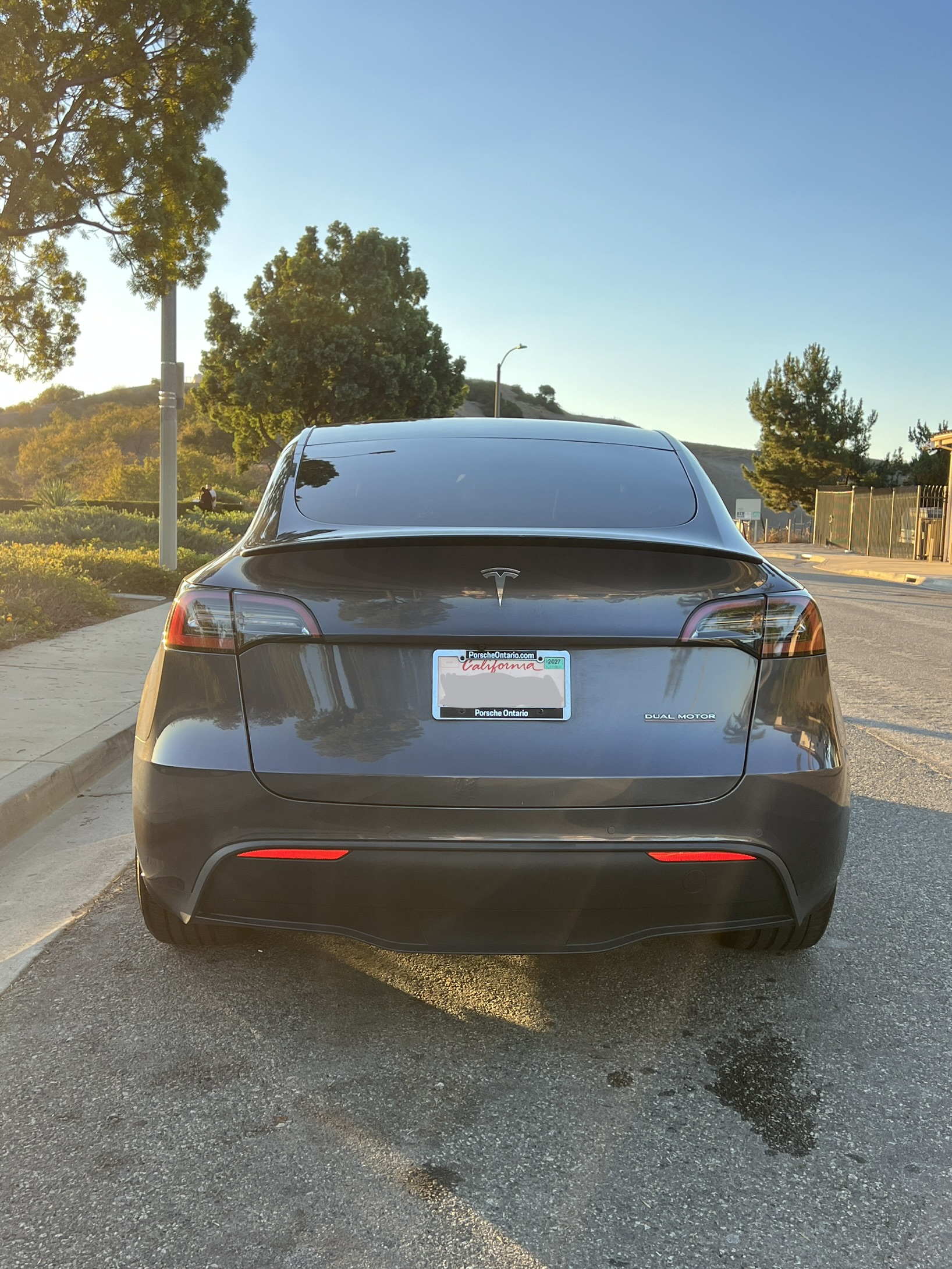 Used 2022 Tesla Model Y Performance AWD/4WD image 2