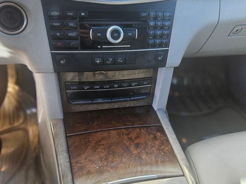 Used 2011 Mercedes-Benz E 350 Sedan image 8