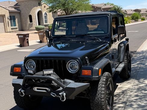 Used 1998 Jeep Wrangler Sport AWD/4WD image 2