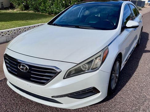 Used 2015 Hyundai Sonata Limited w/ Option Group 06 FWD image 4