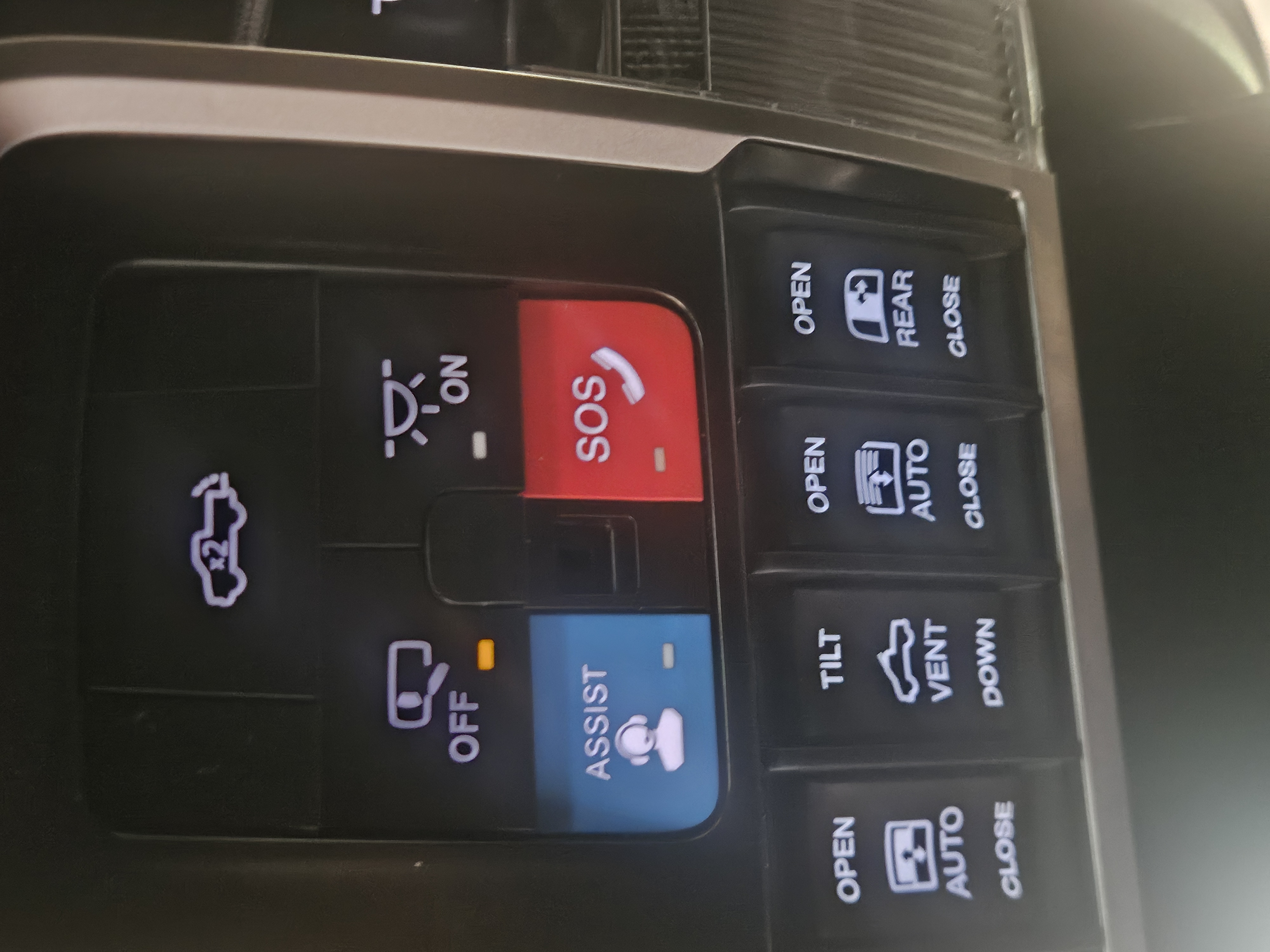 Used 2025 RAM 1500 RHO w/ RHO Level 1 Equipment Group AWD/4WD image 18
