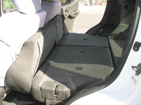 Used 2008 Nissan Xterra X image 18