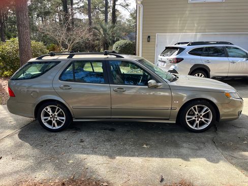 Used 2008 Saab 9-5 2.3T w/ Visibility Package image 2