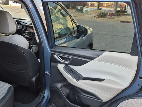 Used 2021 Subaru Forester Premium image 26