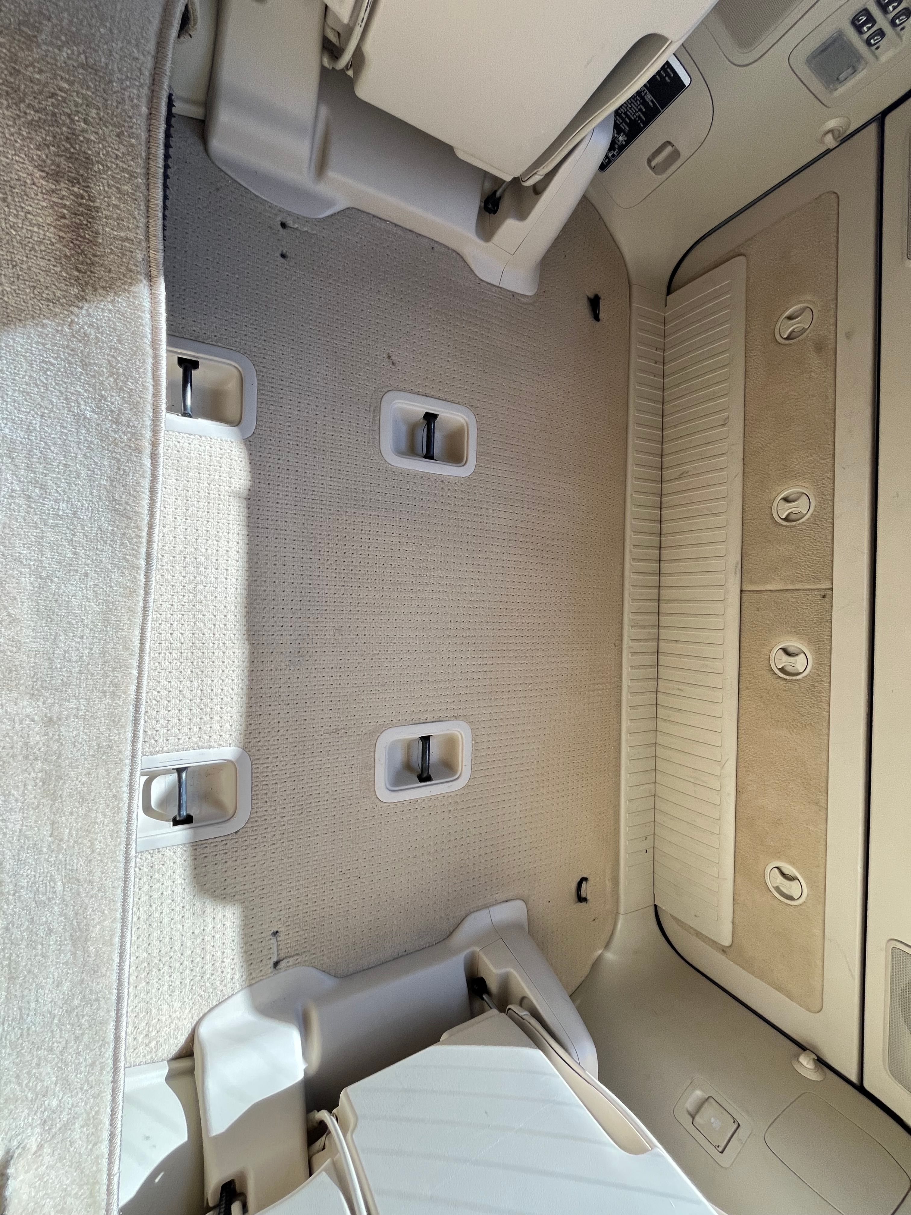 Used 2015 Lexus LX 570 4WD image 16