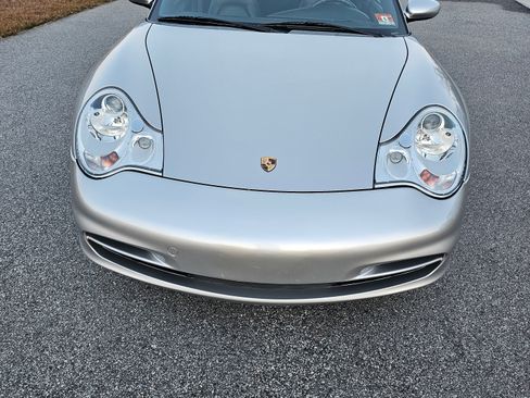 Used 2002 Porsche 911 Cabriolet image 5