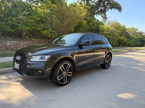Used 2017 Audi SQ5 Premium Plus w/ Technology Package AWD/4WD image 8