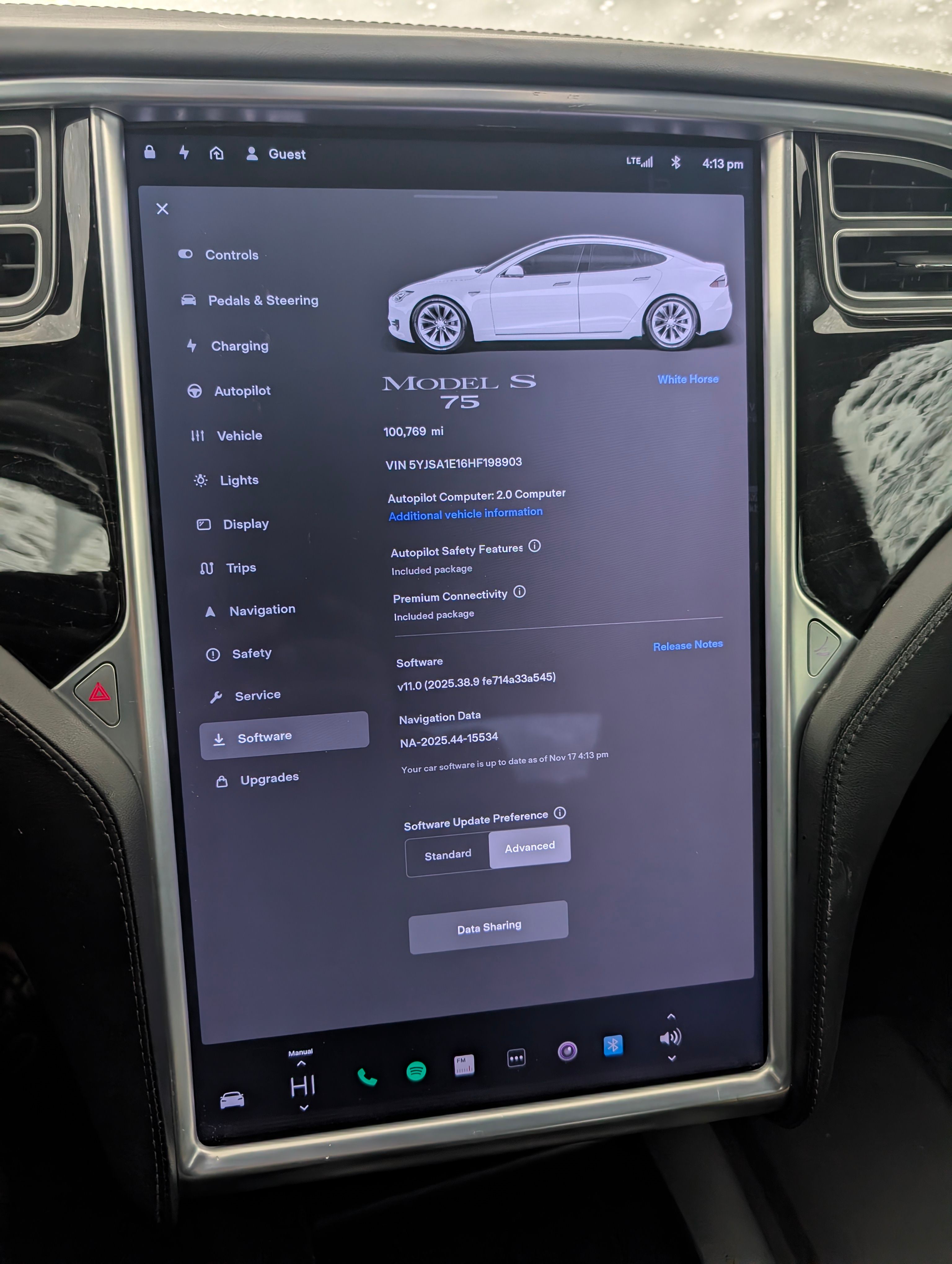 Used 2017 Tesla Model S 75 RWD image 11