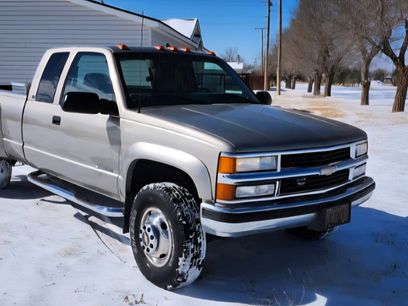 Used 2000 Chevrolet Silverado 3500 4x4 Extended Cab