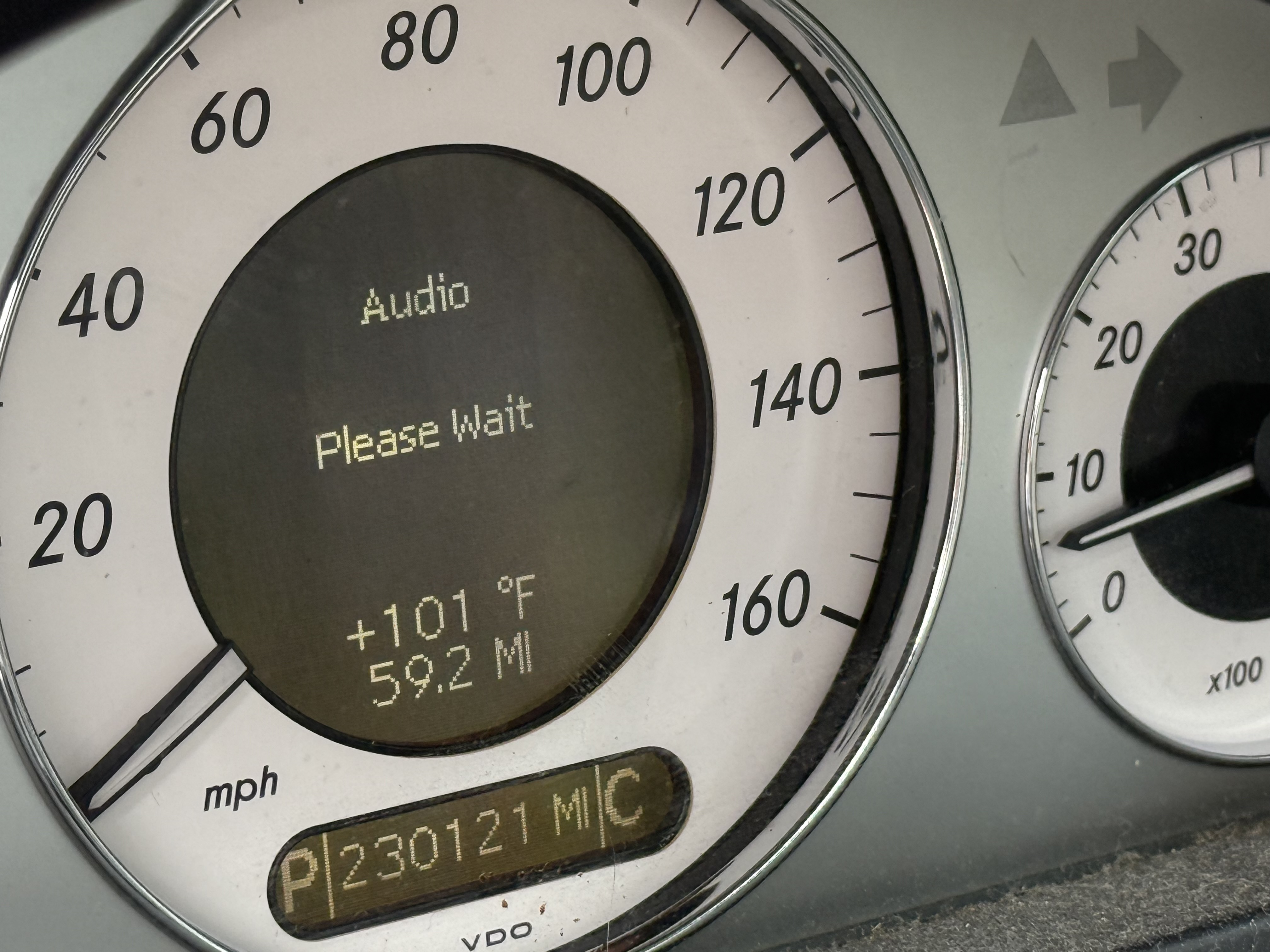 Used 2008 Mercedes-Benz E 350 Sedan image 9