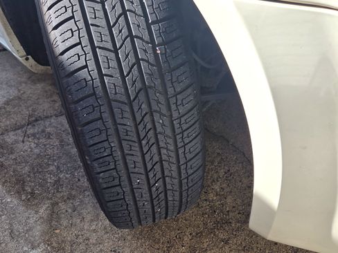 Used 2007 Chrysler 300 Touring image 10