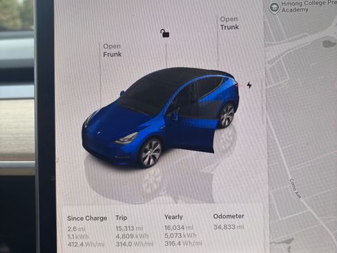 Used 2023 Tesla Model Y Long Range image 14