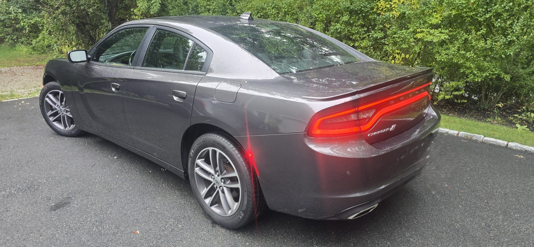 Used 2019 Dodge Charger SXT w/ Plus Group AWD/4WD image 6