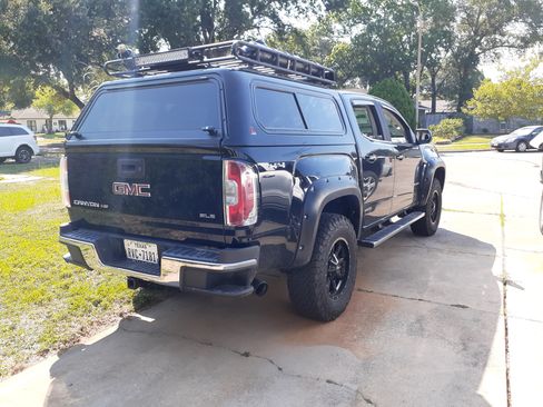 Used 2019 GMC Canyon SLE image 5