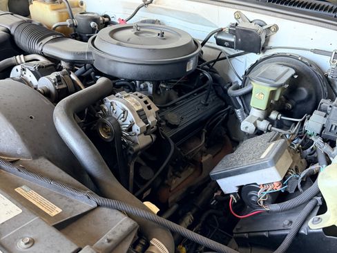 Used 1995 GMC Yukon 4WD 2-Door image 6