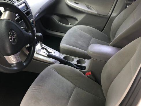 Used 2012 Toyota Corolla LE image 16