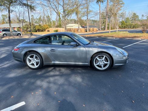 Used 2005 Porsche 911 Carrera image 6