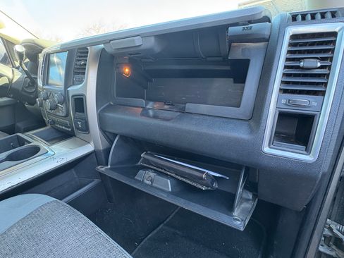 Used 2013 RAM 2500 Big Horn image 13