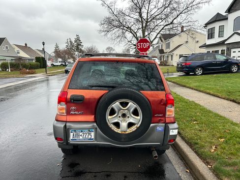 Used 2002 Toyota RAV4 4WD image 4