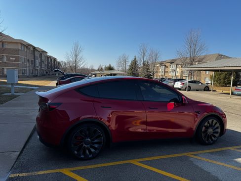 Used 2023 Tesla Model Y Performance image 20