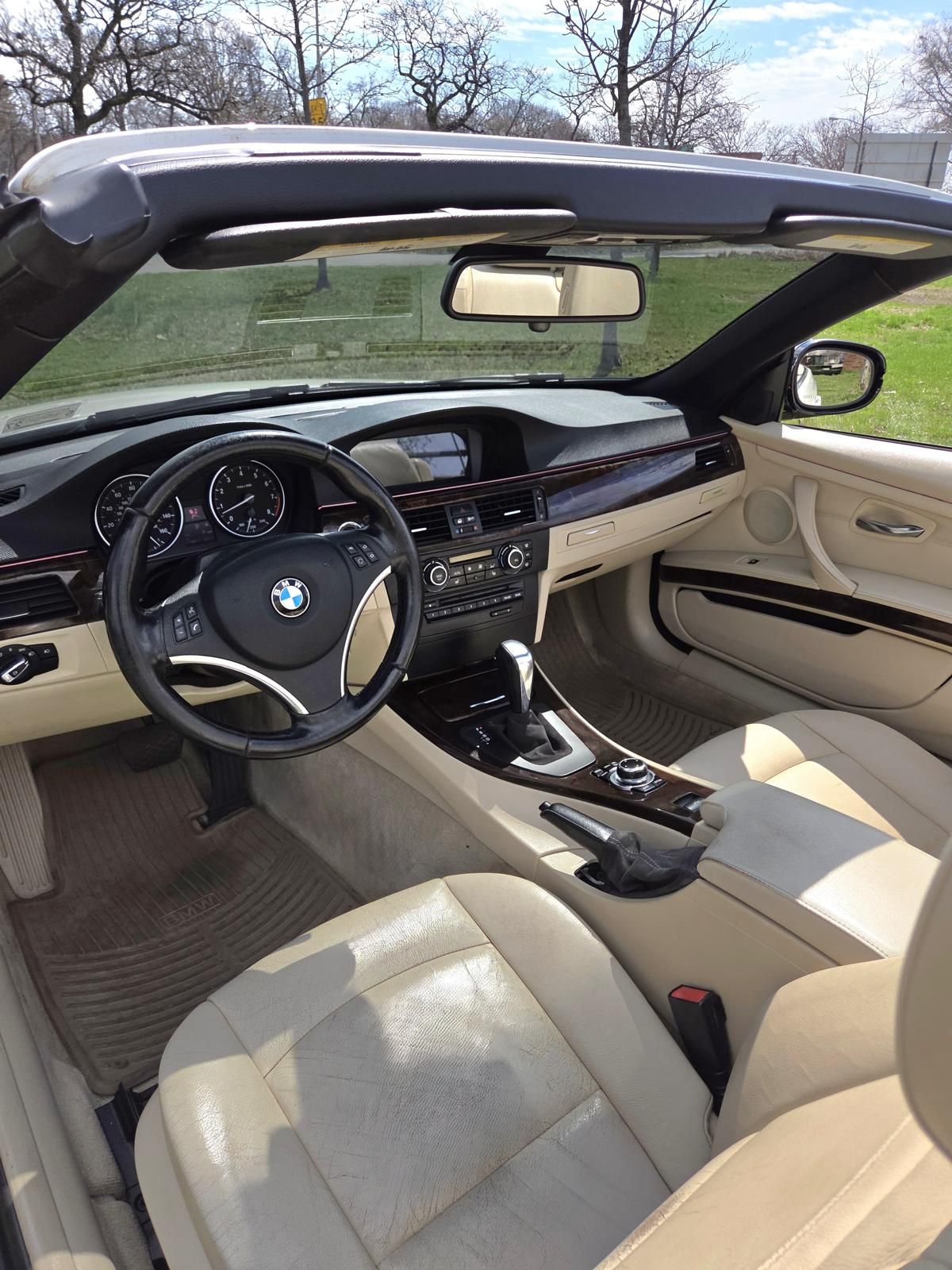 Used 2013 BMW 328i Convertible RWD image 6