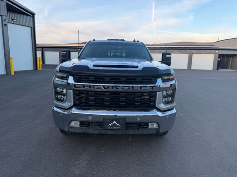 Used 2020 Chevrolet Silverado 3500 LT w/ All Star Edition image 4
