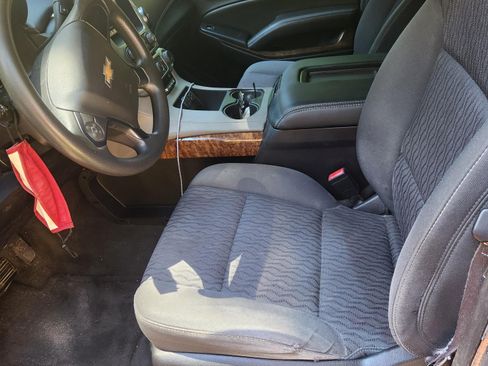 Used 2015 Chevrolet Tahoe 2WD image 9