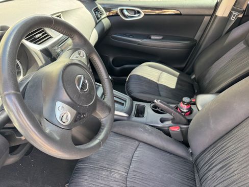 Used 2017 Nissan Sentra SV FWD image 9