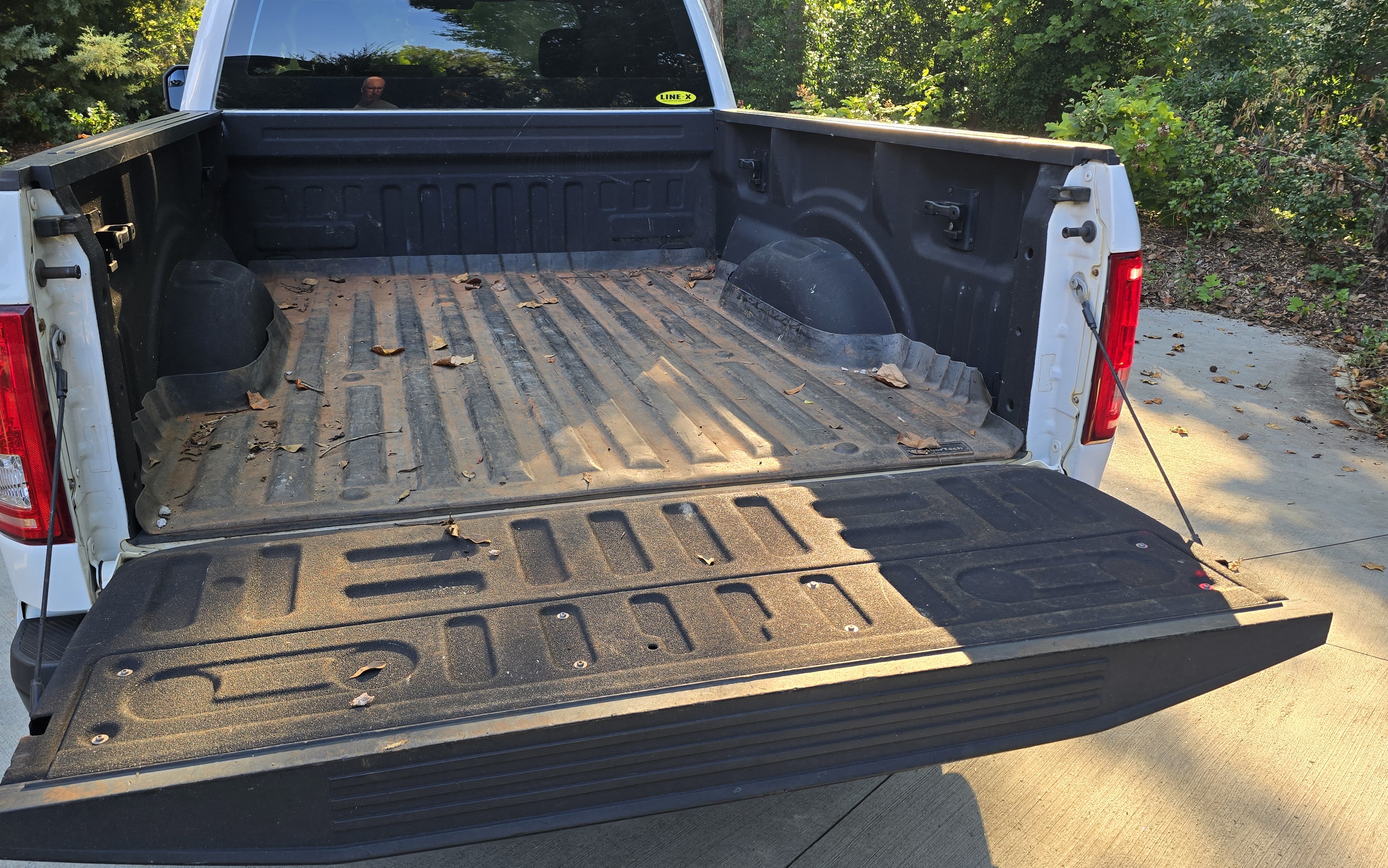 Used 2015 Ford F150 XL w/ Equipment Group 101A Mid RWD image 13