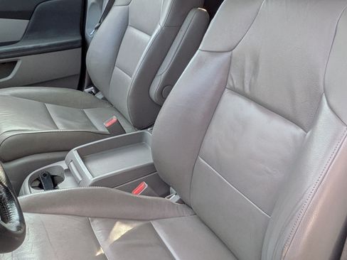 Used 2013 Honda Odyssey EX-L image 8