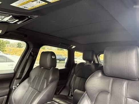Used 2016 Land Rover Range Rover Sport Supercharged image 17