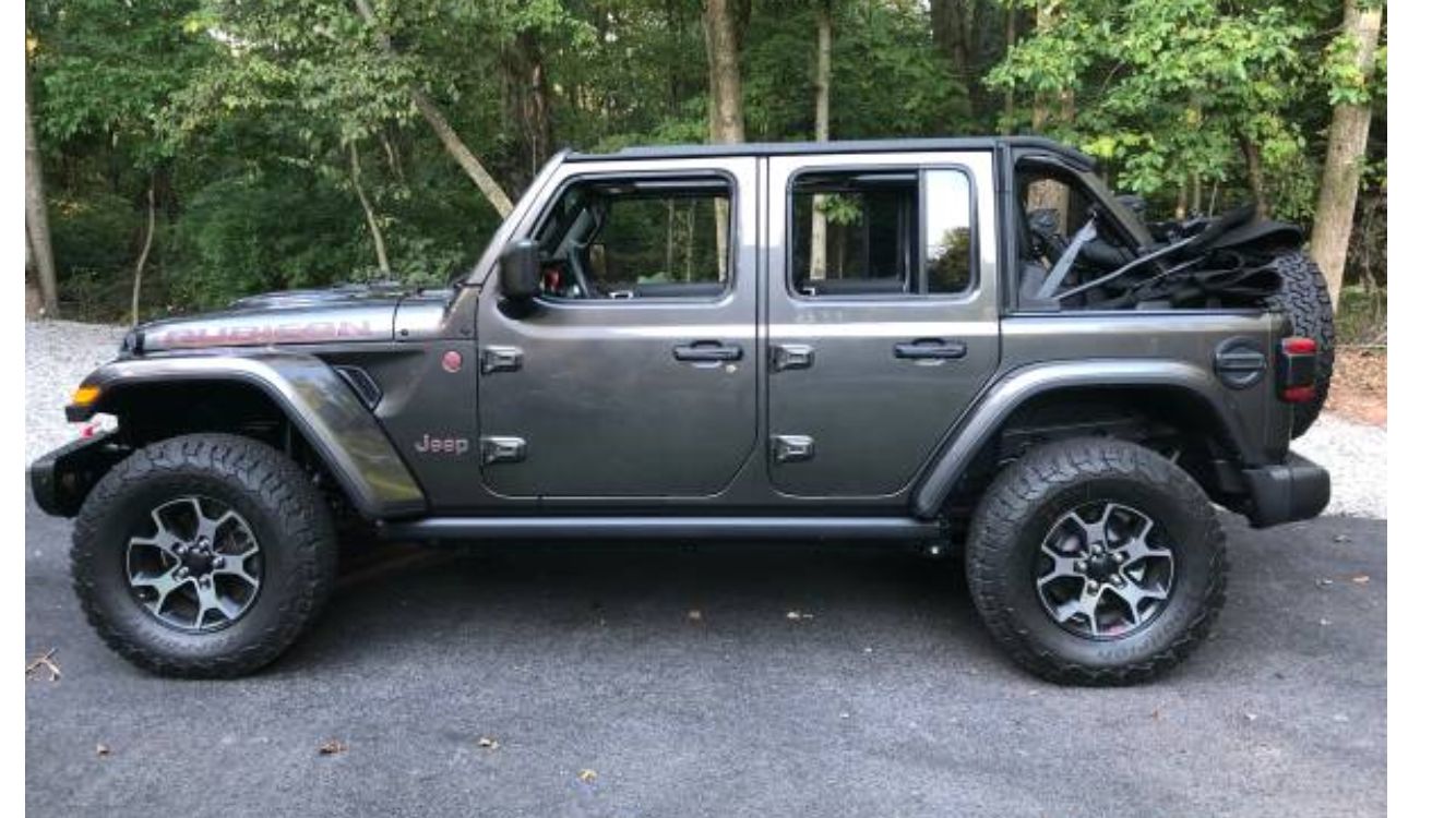 Used 2019 Jeep Wrangler Unlimited Rubicon AWD/4WD image 3