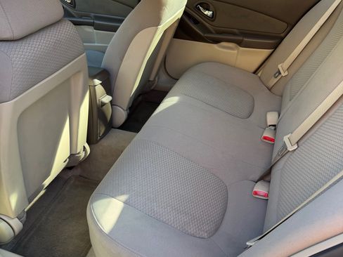 Used 2007 Chevrolet Malibu LS image 11