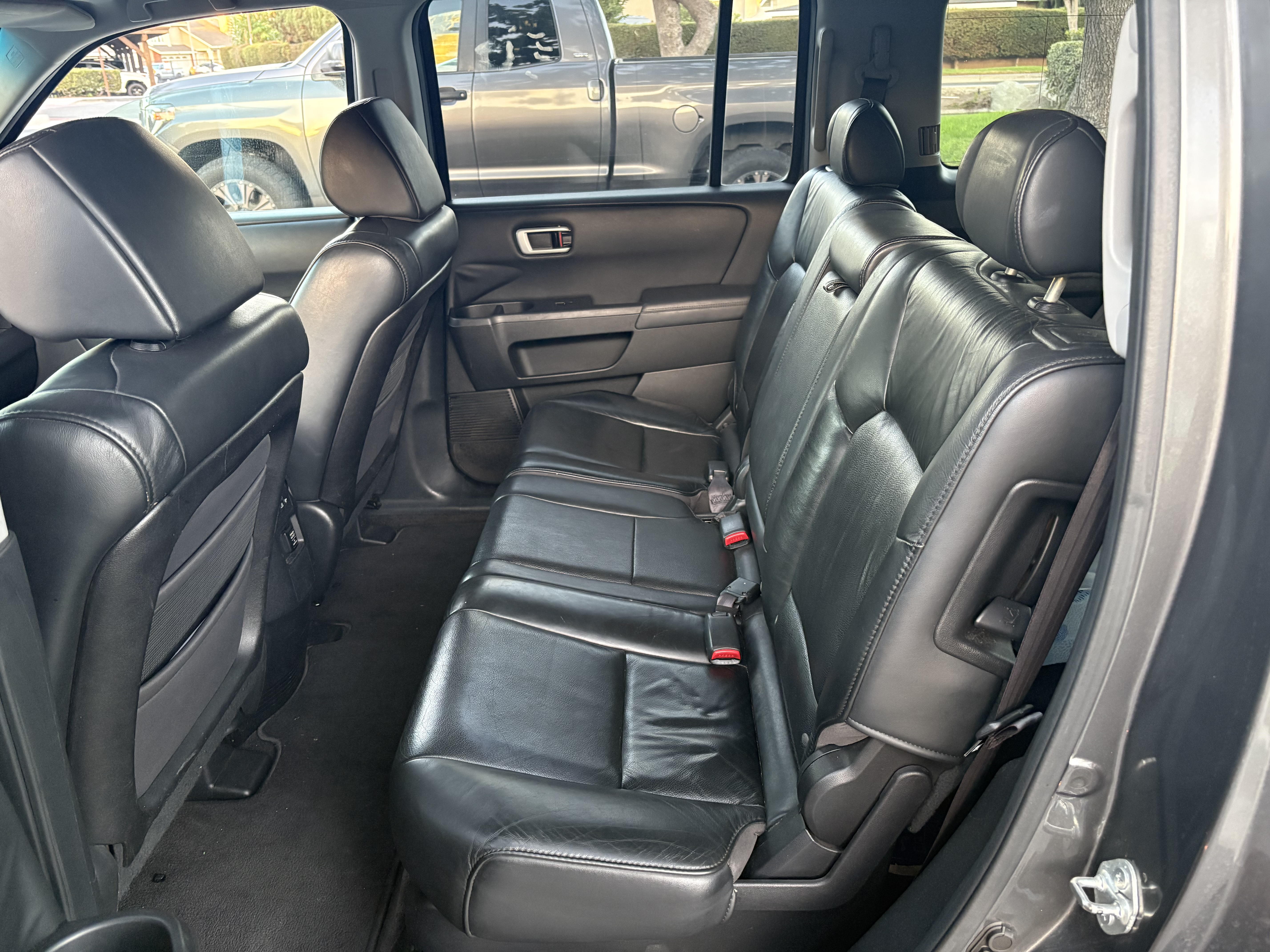 Used 2011 Honda Pilot EX-L image 6