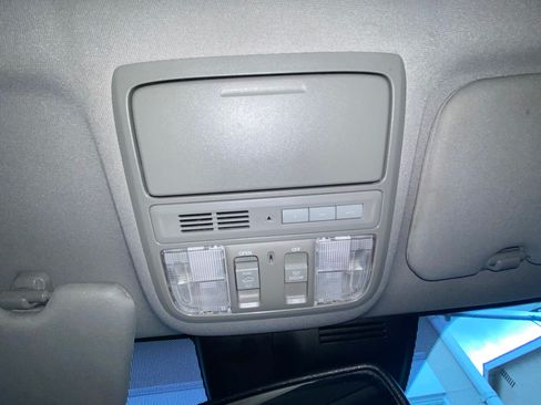 Used 2020 Honda CR-V EX-L image 19