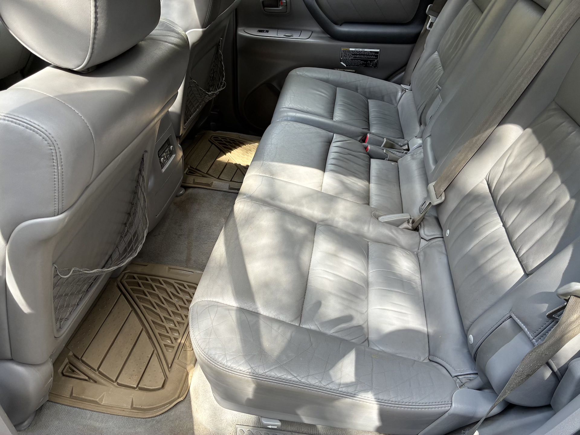 Used 2005 Toyota Land Cruiser AWD/4WD image 26