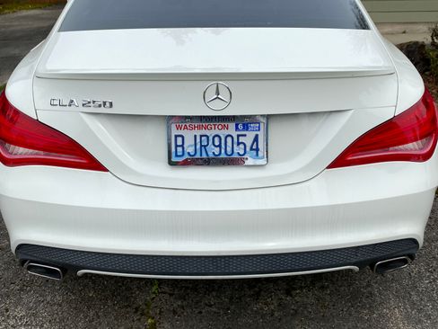 Used 2015 Mercedes-Benz CLA 250 image 15