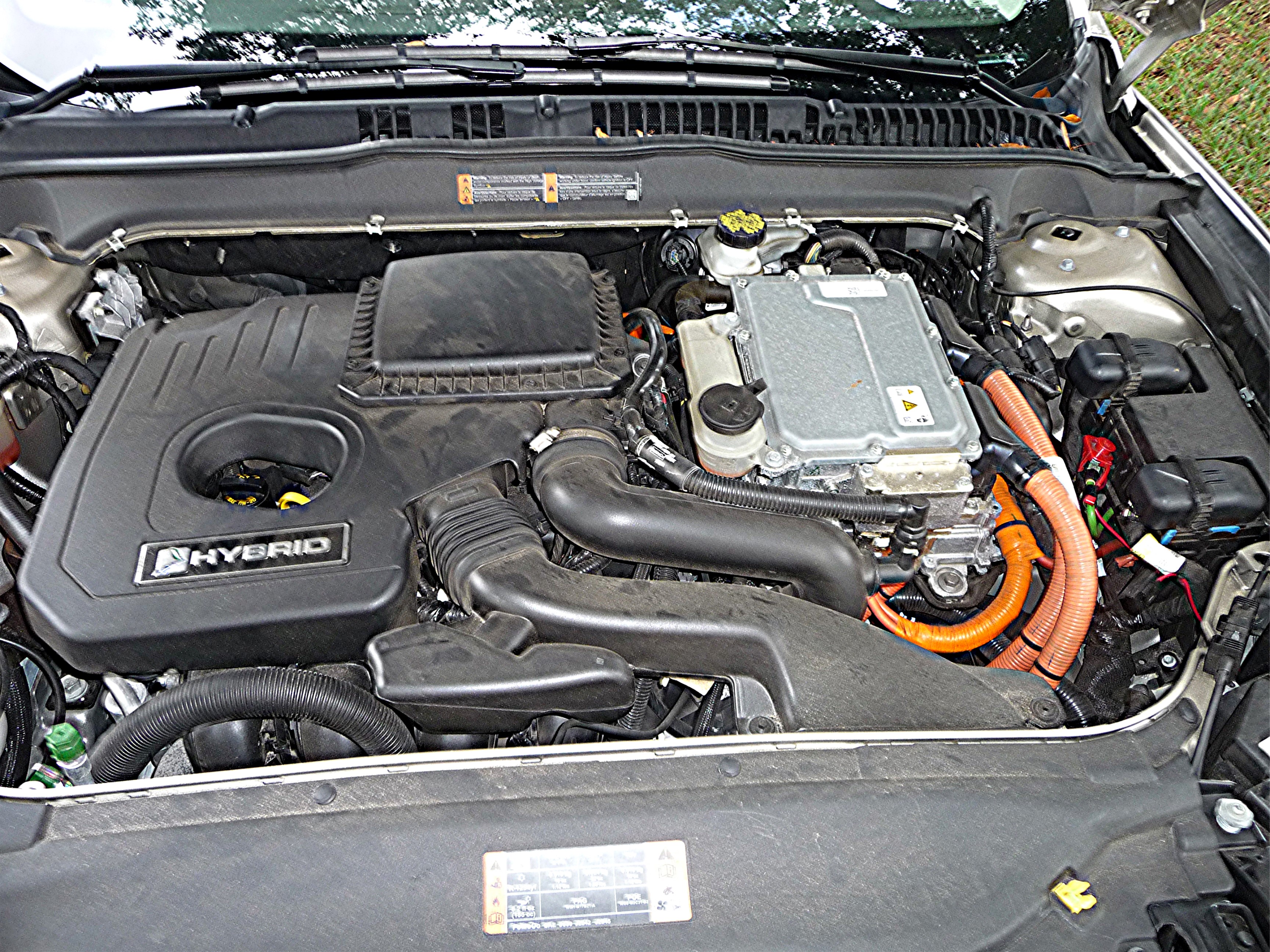 Used 2018 Ford Fusion Platinum FWD image 17