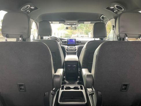 Used 2021 Ford Explorer Timberline image 8