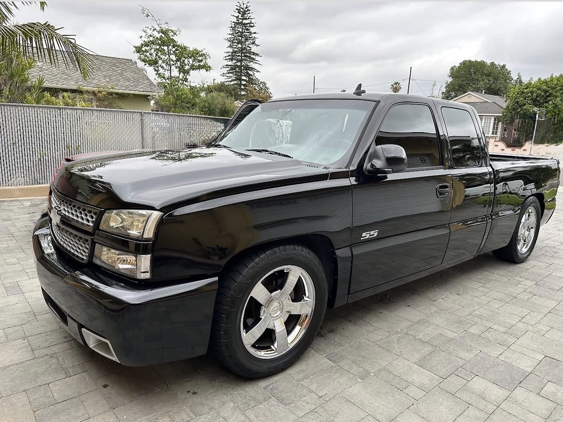 Used 2006 Chevrolet Silverado 1500 SS RWD image 1