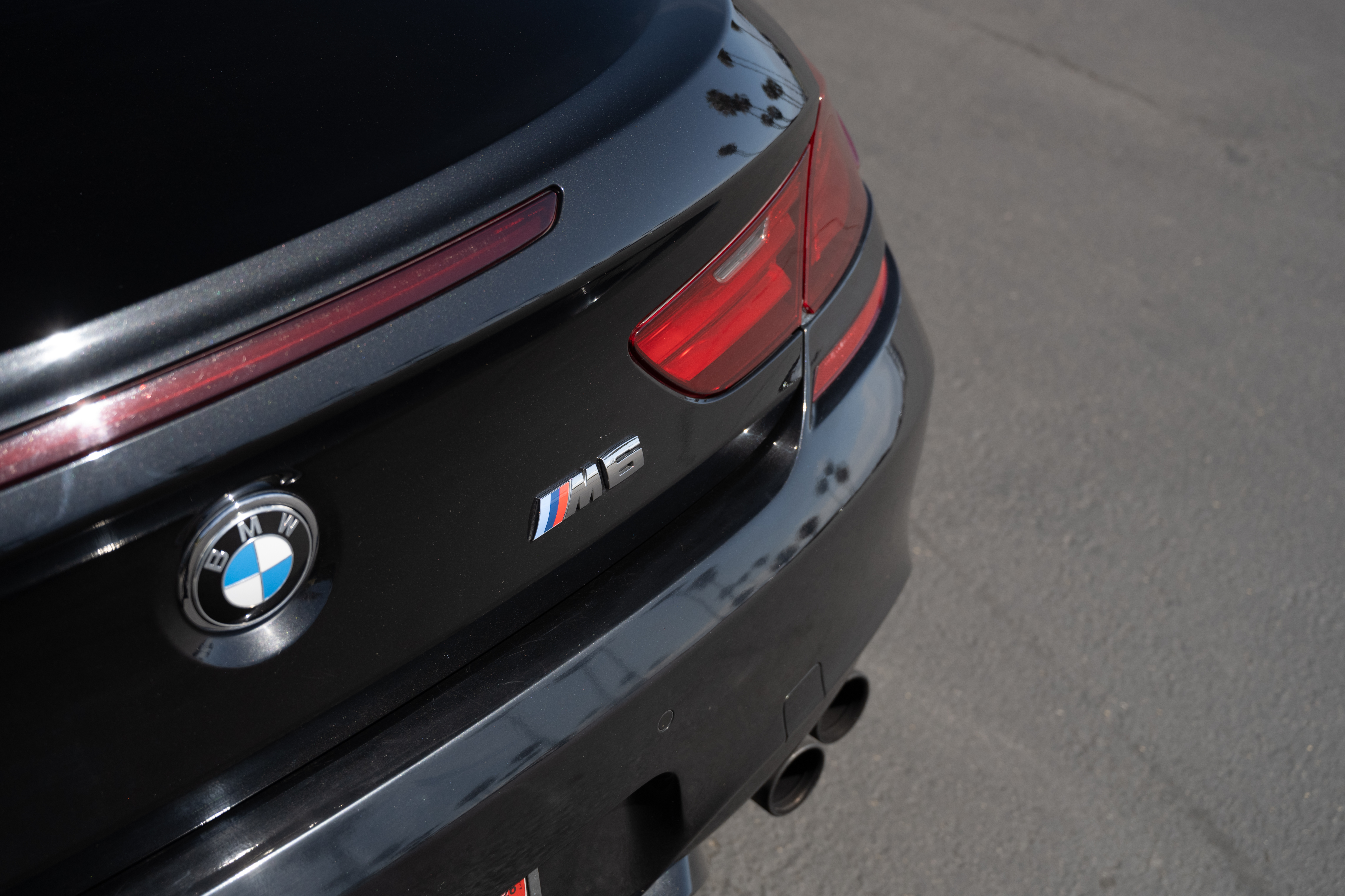 Used 2013 BMW M6 Convertible RWD image 16