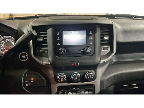 Used 2024 RAM 3500 Tradesman w/ Chrome Appearance Group image 11