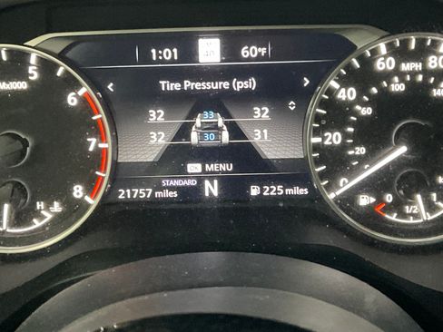 Used 2023 Nissan Rogue SL w/ SL Premium Package image 8