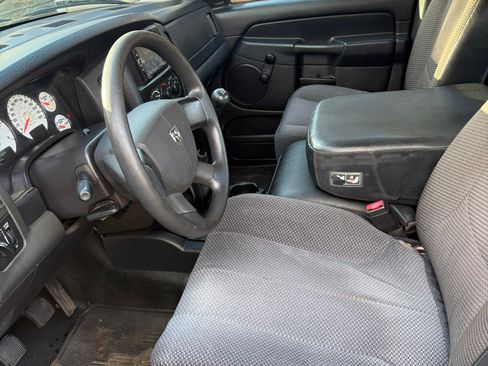 Used 2004 Dodge Ram 2500 Truck ST w/ Trailer Tow Group image 11