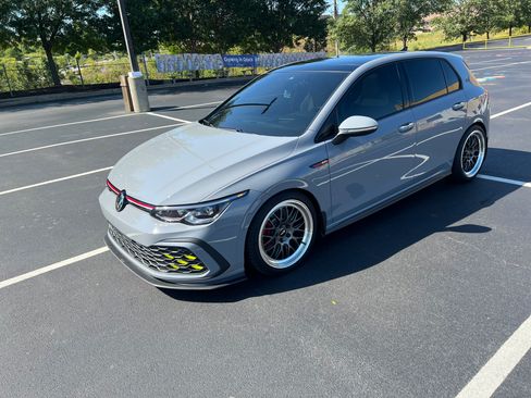 Used 2024 Volkswagen GTI Autobahn FWD image 11